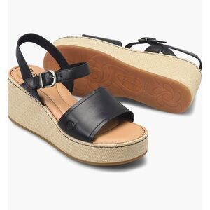 Born Platform Black Leather Wedge Sandals Sz 9